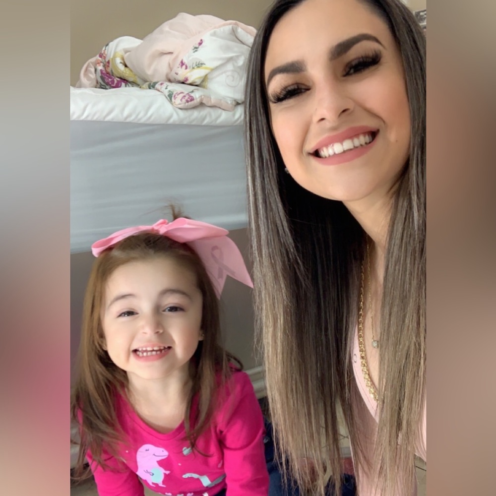 Meet your Posher, Ari